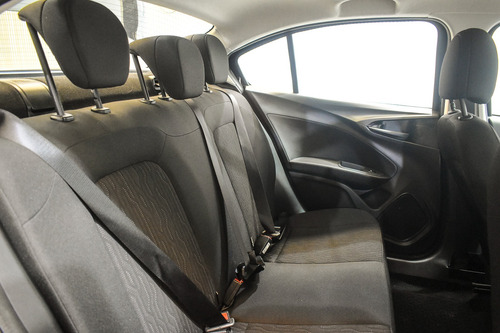 Fiat Cronos 1.3 Drive Cvt