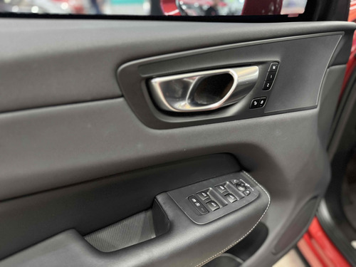 Volvo XC60 2.0 T8 RECHARGE ULTIMATE AWD GEARTRONIC