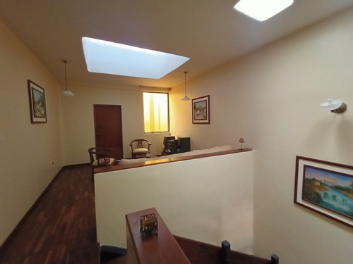 Imagen 3 de 13 de Casa Quinta En Alquiler En Altos Del Country Foc-1247 Marisol Castro 0424-4923040