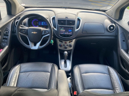 Imagem 12 de 13 de Chevrolet Tracker Ltz 1.8 A/t Flex 2015 - Completa Couro,