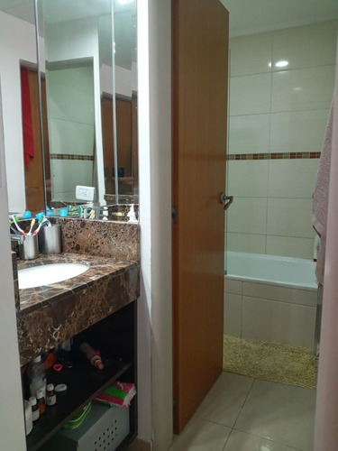 Imagen 8 de 19 de Departamento En Venta De 4 Ambientes En Lomas De Zamora