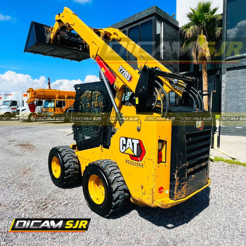 Minicargador Caterpillar 272 D3 Año 2020