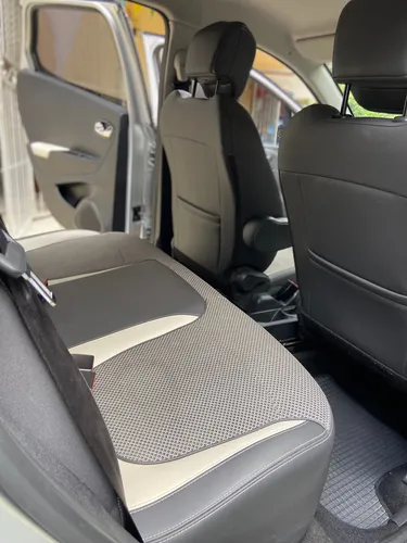 Renault Captur 2.0 Intens Automática