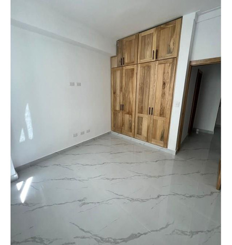 Amplios Aptos Listos Con Excelentes Terminaciones En Vista Hermosa Vive En Zona Residencial Tranquila Y Cómoda!