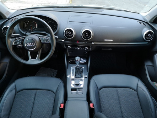 Audi A3 1.4 Sedán Select At Dsg 2018