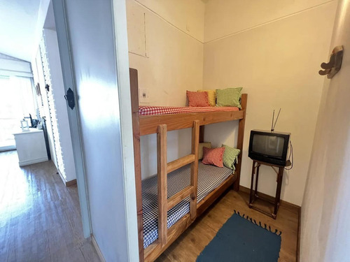 Imagen 7 de 13 de Apartamento En Península. 1 Dormitorio Y Medio. Garaje