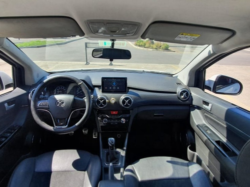 Baic X25 Comfortable 1.5