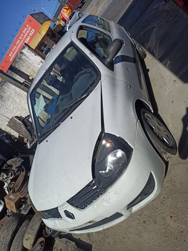 (3) Sucata Renault Clio 2009 1.0 8v (retirada Peças)
