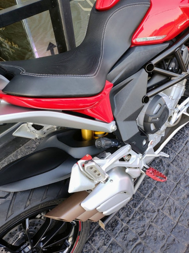 Imagen 13 de 25 de Mv Agusta Turismo Veloce 800 - No Ducati, No Triumph, Mi
