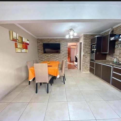 Ph En Venta - 2 Dormitorios 2 Baños - 85mts2 - Morón