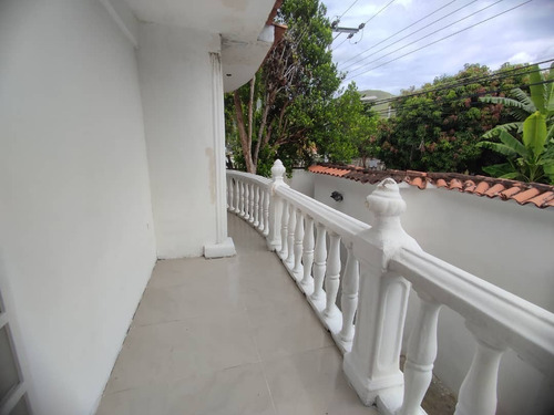 Imagen 19 de 29 de Se Vende Hermosa Quinta Excelente Ubicacion De Barrio Sucre Zona Norte Aragua Maracay 04243785803