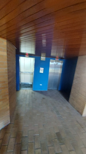 Imagen 11 de 14 de Se Ofrece Hermoso Apartamento Duplex