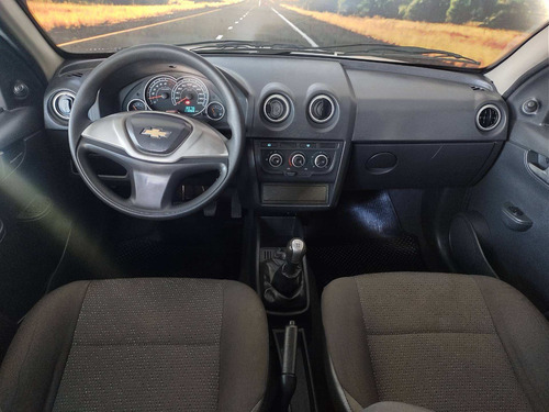 Imagem 10 de 13 de Chevrolet Celta 1.0 Mpfi Lt 8v Flex 4p Manual