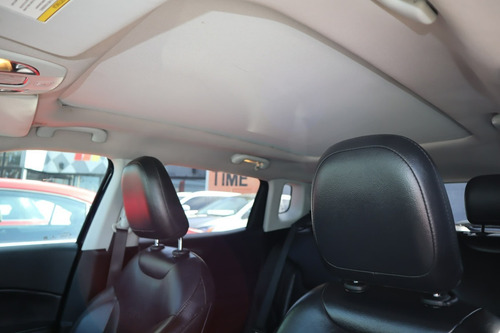 Imagen 4 de 15 de Jeep Compass 2019 2.4 Limited 4x2 At