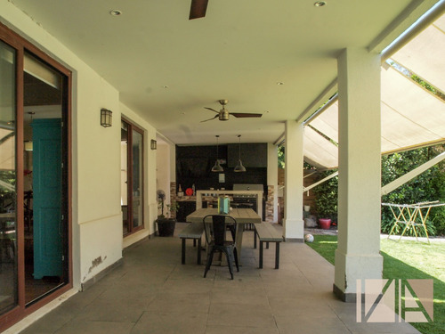 La Hacienda, Chicureo