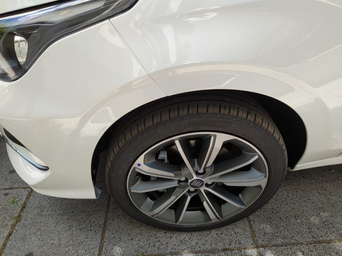 Fiat Cronos 1.8 Precision Pack Style, Serie Y Premiun
