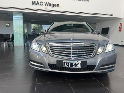 Mercedes Benz E550 Elegance Automatico L/09 - 2011