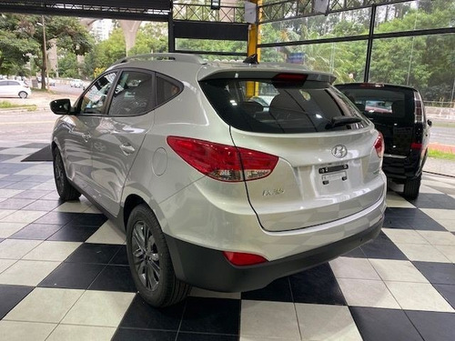 Imagem 8 de 10 de Hyundai Ix35 2.0 Mpfi Gl 16v