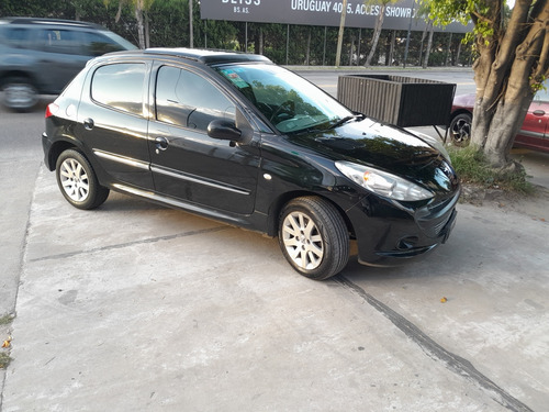 Peugeot 207 1.6 Xt