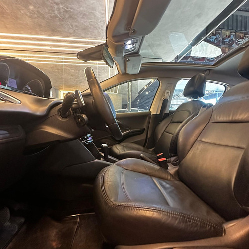 Peugeot 208 Griffe 1.6 Flex 16V 5p Aut.