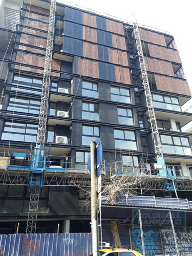 Apartamento De 1 Dormitorio En Venta Con Renta En Centro