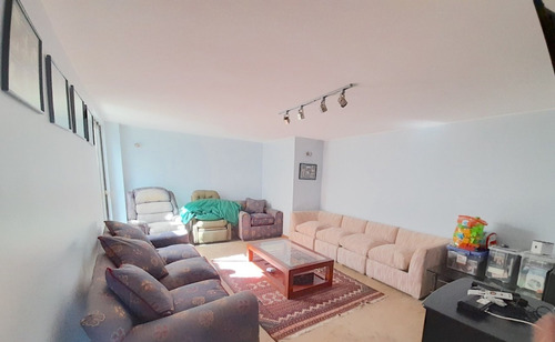En Venta Interesante Y Sólida Casa En Costa Cachagua