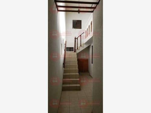 Casa Sola En Renta Versalles 2a Sección