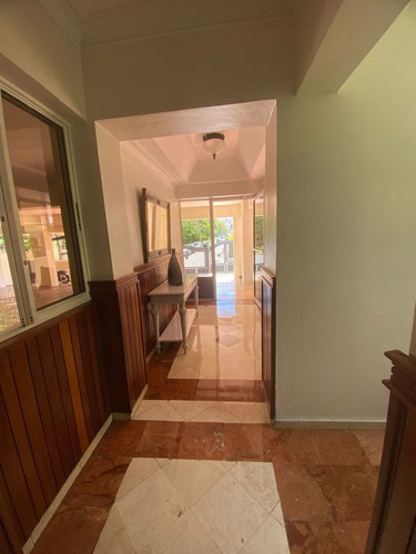 En Venta Apartamento Clasico Ensanche Serralles