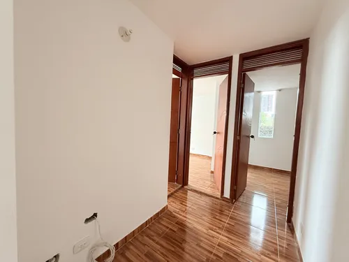 Apartamento En Venta En Alcaparros. Cod V2106