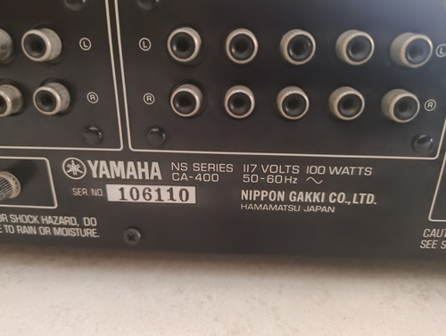 Amplificador Yamaha Ca-400 Plateado 20 W (Usado)