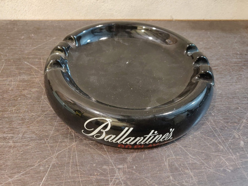 Imagen 4 de 4 de Cenicero Ballantines Legitimo Negro Coleccion Unico Disponib