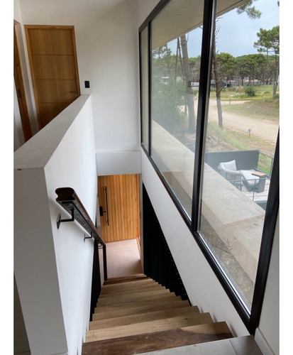 Casa Minimalista Barrio Privado Pioneros En Alquiler