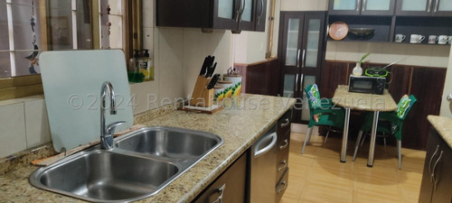 Carla Gonzalez Casa En Venta Urbanizacion Los Palos Grandes Mls #24-19752 Sc