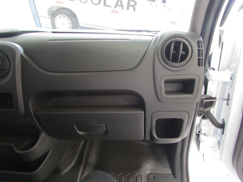 Renault Master Chassi Bau 0km 2.3 L2h1 2p