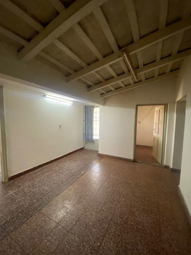 Imagen 9 de 17 de Casa 4 Ambientes A La Venta Jose C Paz