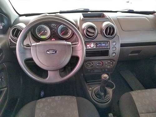 Ford Fiesta 1.0 Mpi Hatch 8v Flex 4p Manual