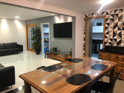 Oportunidade. Royale Merit, 126m², 3 Suítes, 2 Vagas.