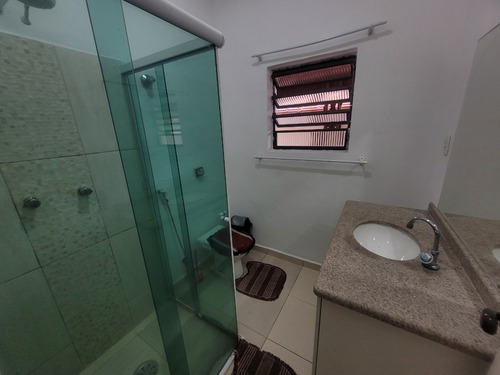Imagem 12 de 25 de Casa 4 Dormitórios - Piscina - 100 Mts Praia - Imperador - Aml10