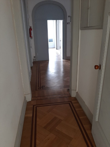 Sólida Planta, Amplía, De Estilo, C/renta De $ 35.000.-