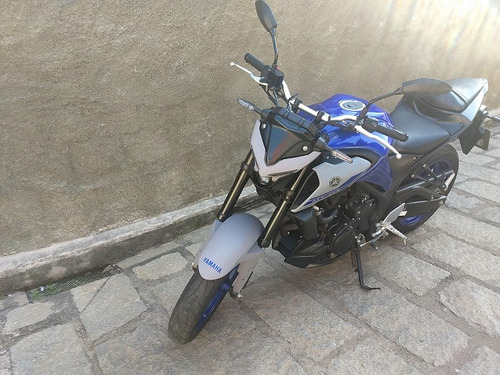 Vende-se Moto Yamaha Mt-03 Linda