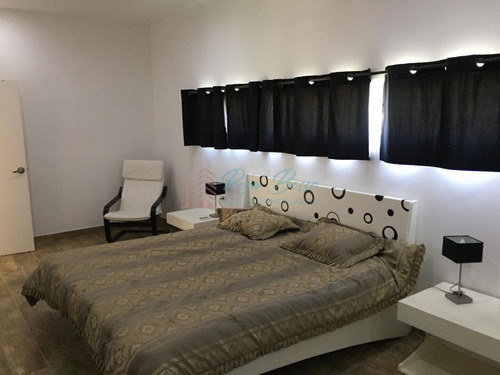 Imagen 6 de 10 de Casa Moderna A 100 Metros Del Mar!