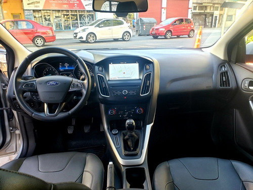 Ford Focus Se 2.0 5p. 2017 Pantalla Gris