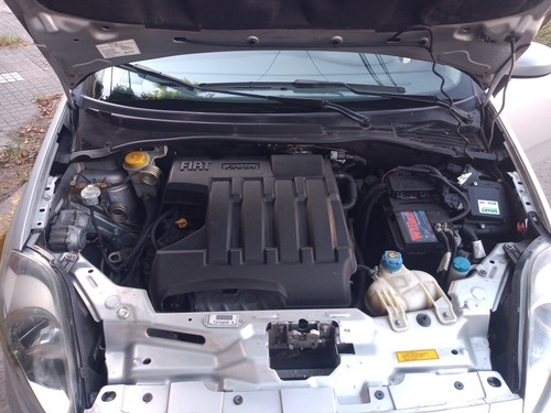 Fiat Punto 1.4 Attractive Pack Top Uconnect 2016