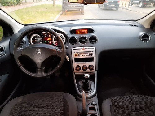 Peugeot 408 2.0 Allure 143cv