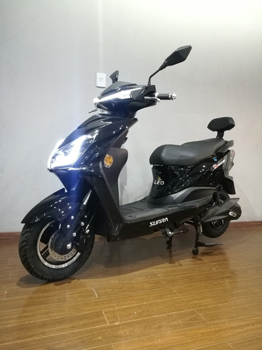 Imagen 2 de 25 de Moto Electrica Scooter Leo Sunra 2022 0 Km No Spy No Lucky