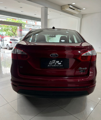 Ford Fiesta Kinetic 1.6 Sedan Se Plus 120cv