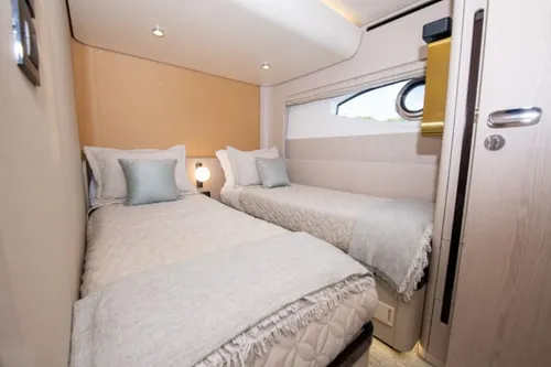 Yate Azimut Fly 78 Lv3190