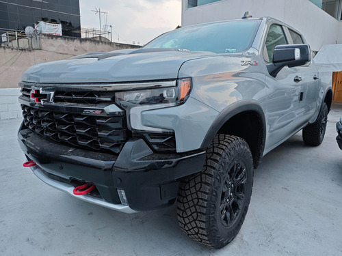 Chevrolet Cheyenne 6.2 Doble Cab Zr2 4X4 At