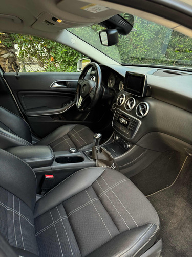 Mercedes-Benz Clase CLA 1.6 Cla200 Coupe Urban 156cv At