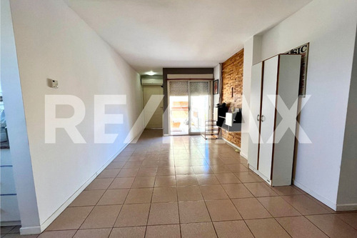 Dpto 2 Dorm. + Cochera Centro Nqn En Venta!